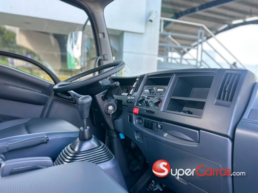 2027 Isuzu FSR — foto 7 / 12