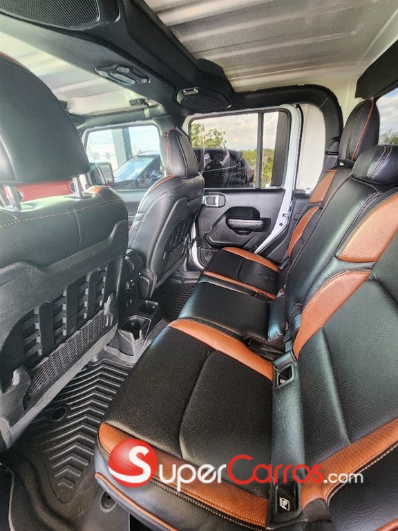 2021 Jeep Gladiator Rubicon — foto 10 / 12