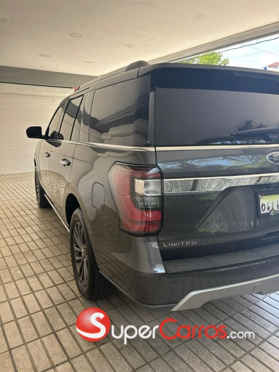 2020 Ford Expedition Limited — foto 5 / 12