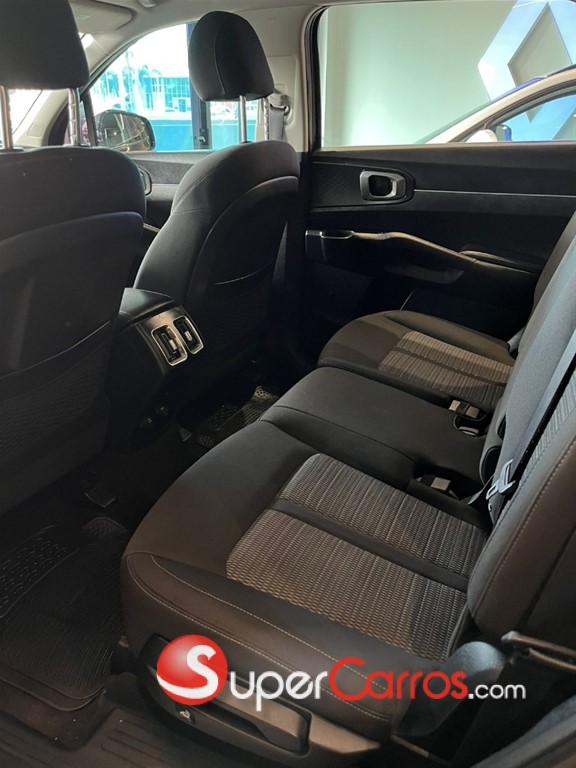2023 Kia Sorento — foto 7 / 11