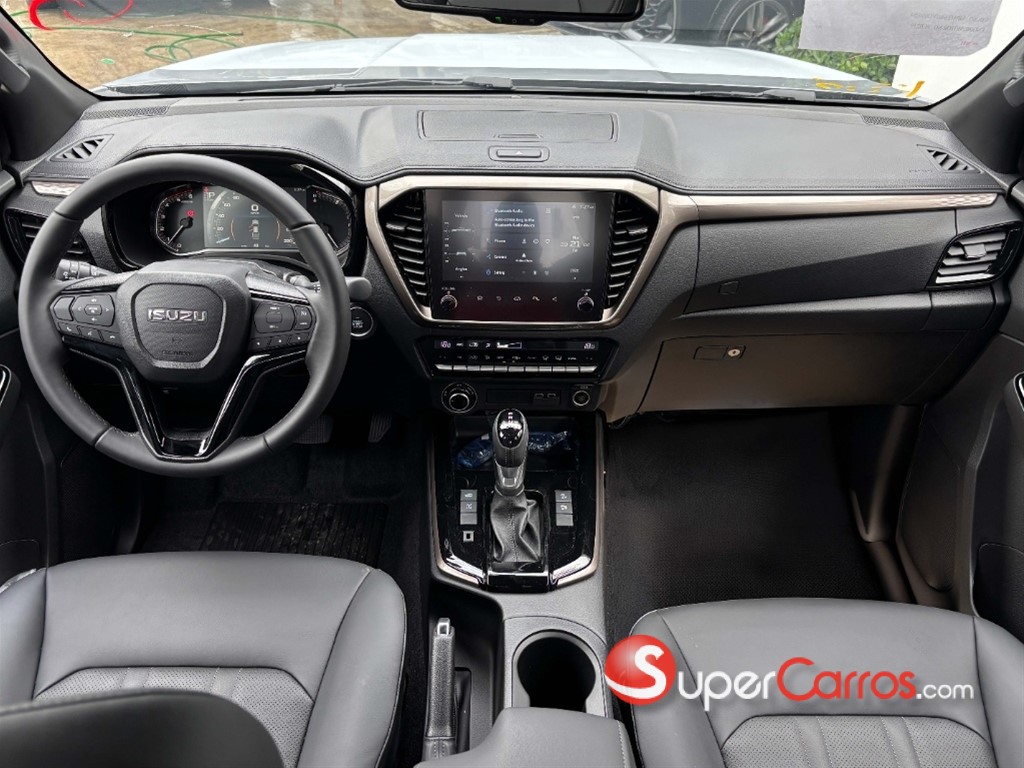 2027 Isuzu DMAX — foto 3 / 7