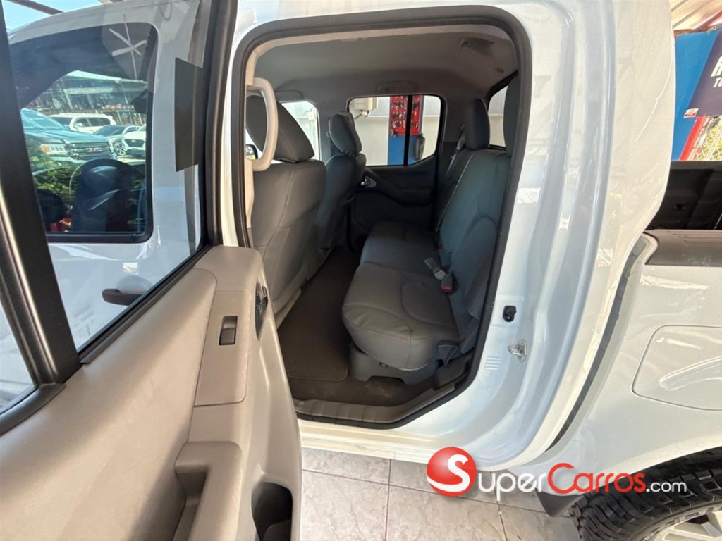 2021 Nissan Frontier SV — foto 11 / 12