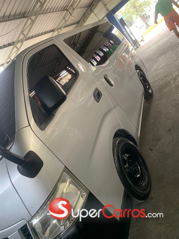 2016 Nissan Caravan — foto 8 / 8
