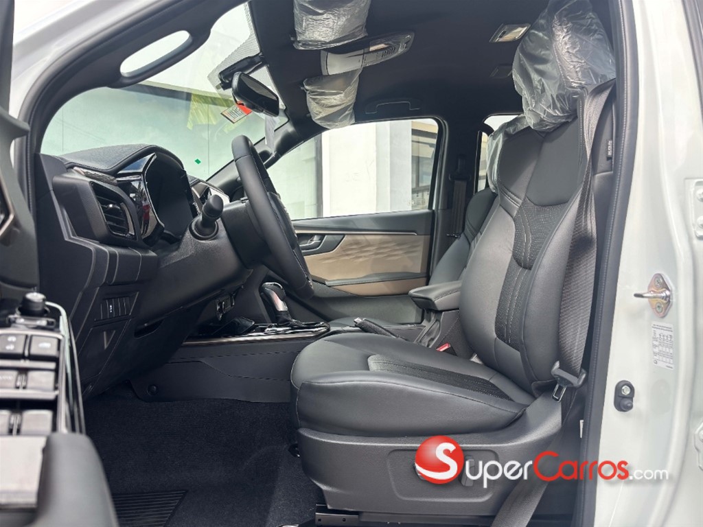 2027 Isuzu DMAX — foto 3 / 7