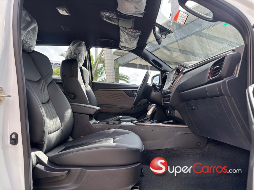 2027 Isuzu DMAX — foto 6 / 7