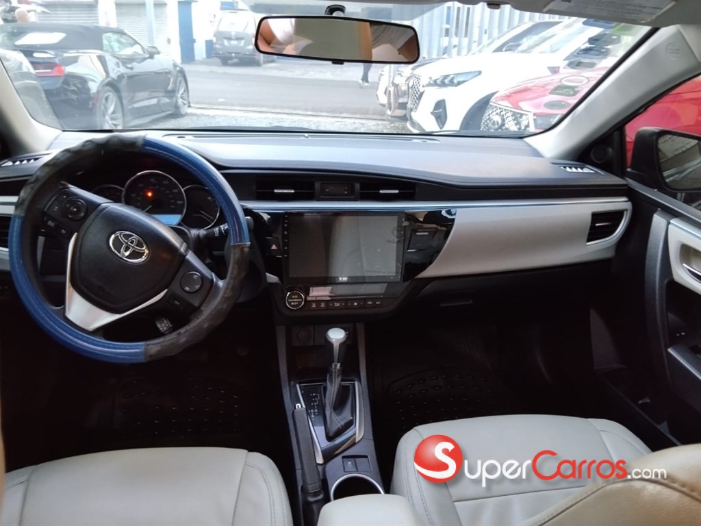 2014 Toyota Corolla LE — foto 8 / 12
