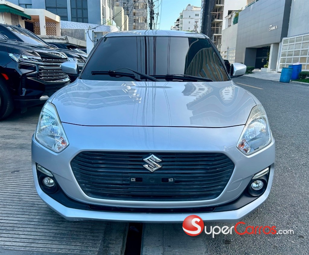 2017 Suzuki Swift — foto 2 / 12