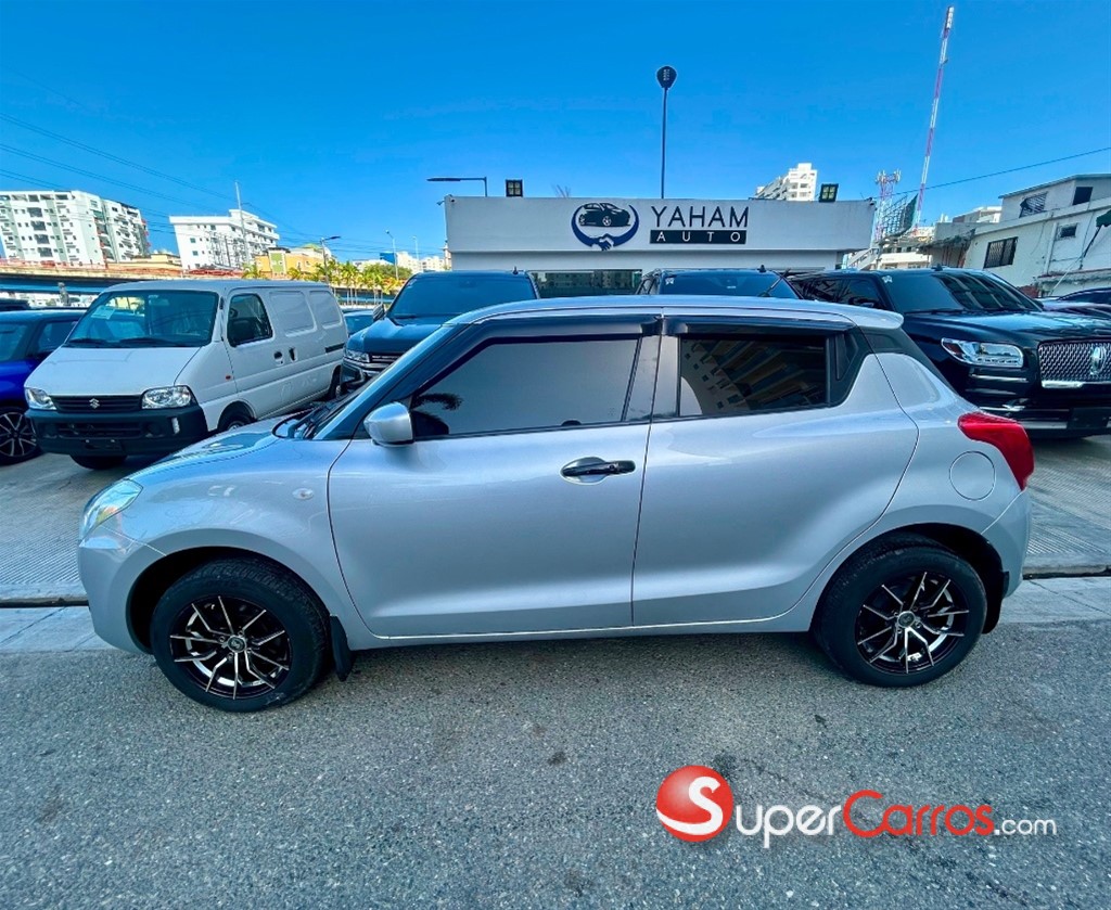 2017 Suzuki Swift — foto 4 / 12