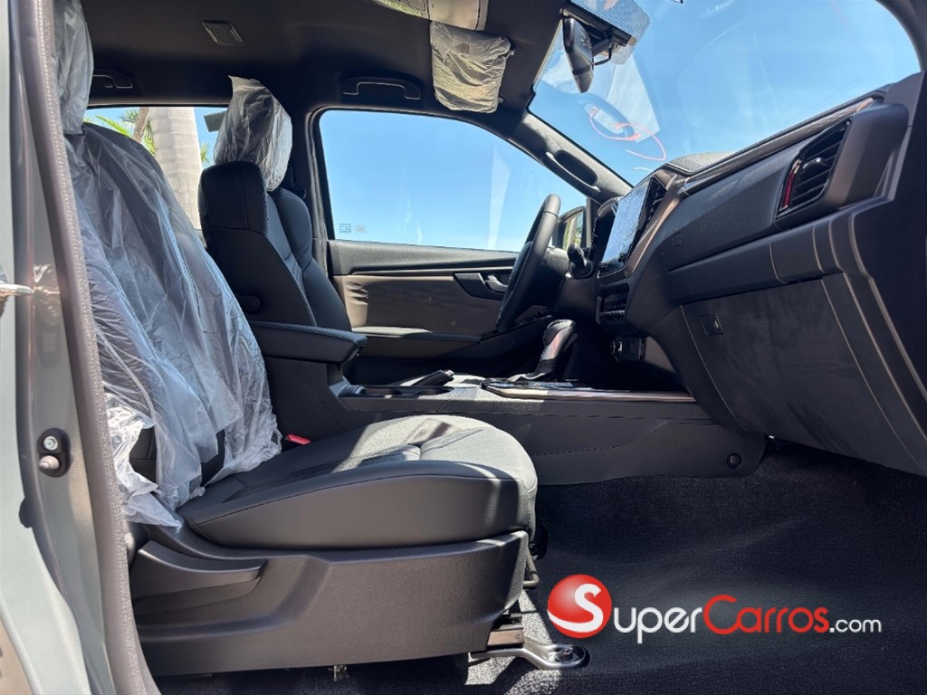 2027 Isuzu DMAX — foto 5 / 7