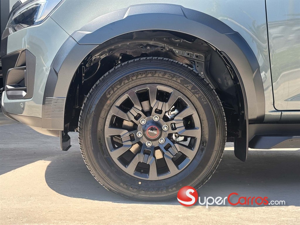 2027 Isuzu DMAX — foto 6 / 7