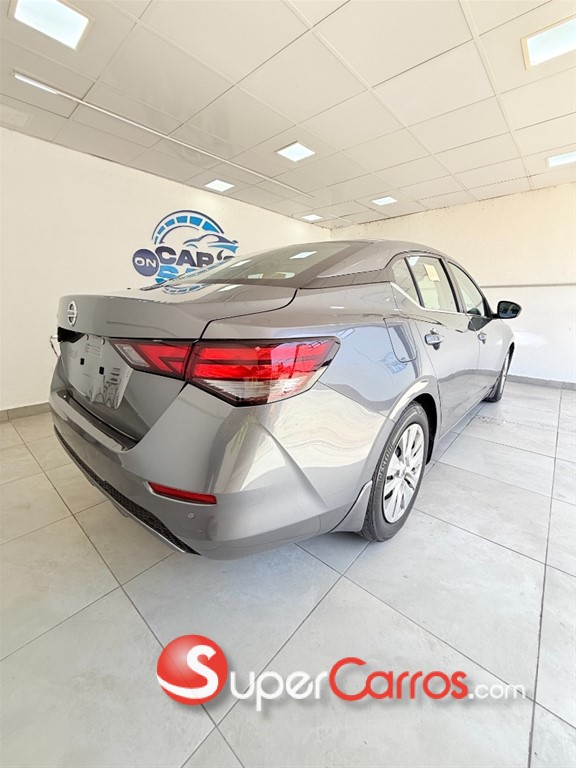 2021 Nissan Sentra — foto 5 / 10