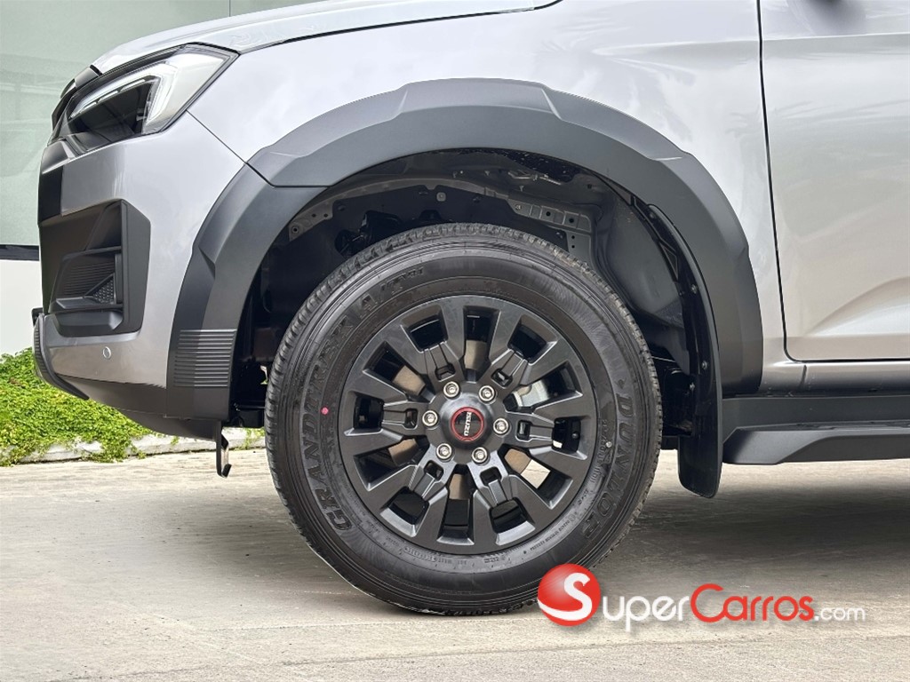 2027 Isuzu DMAX — foto 2 / 7