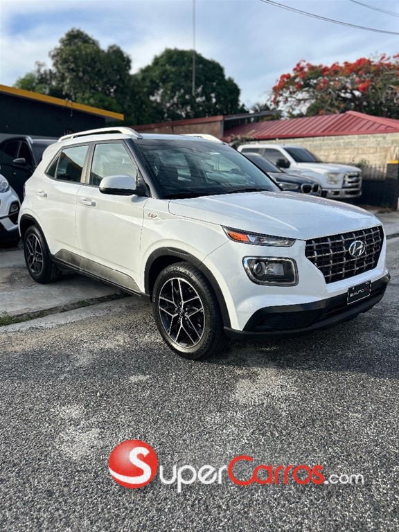 2021 Hyundai Venue — foto 1 / 9