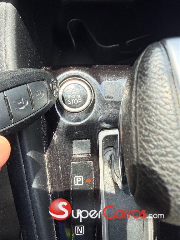 2021 Nissan Kicks — foto 8 / 11