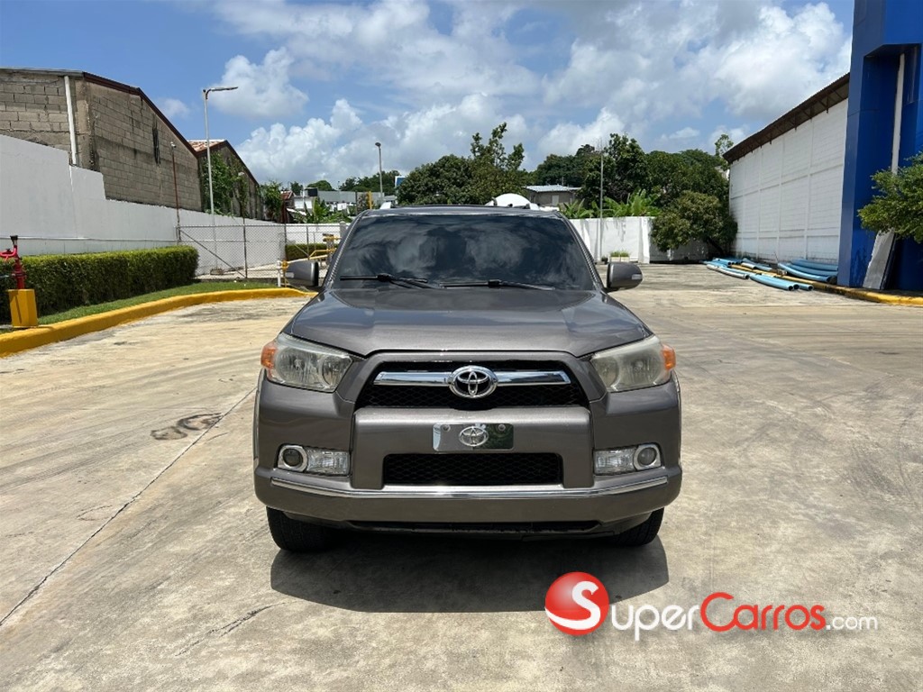 2010 Toyota 4 Runner — foto 2 / 10