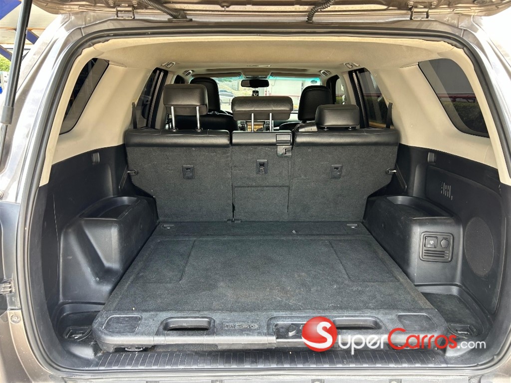 2010 Toyota 4 Runner — foto 10 / 10