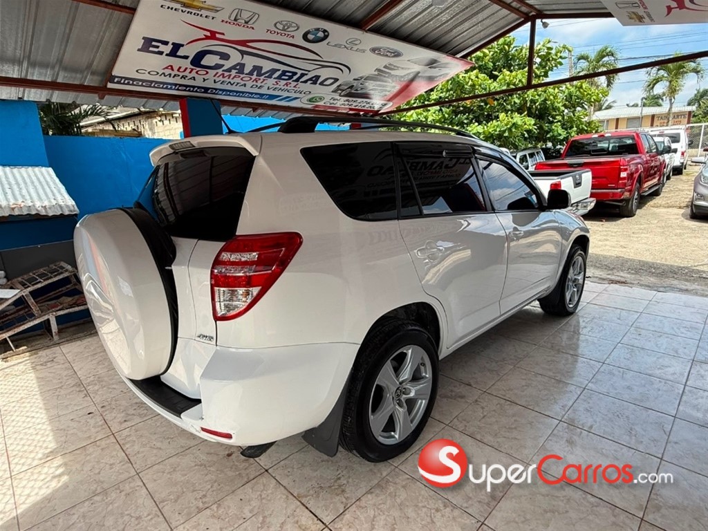 2012 Toyota RAV4 — foto 6 / 12