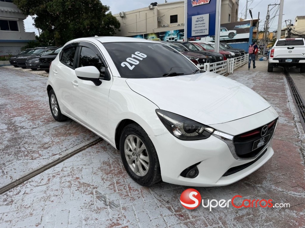 2016 Mazda Demio — foto 2 / 11