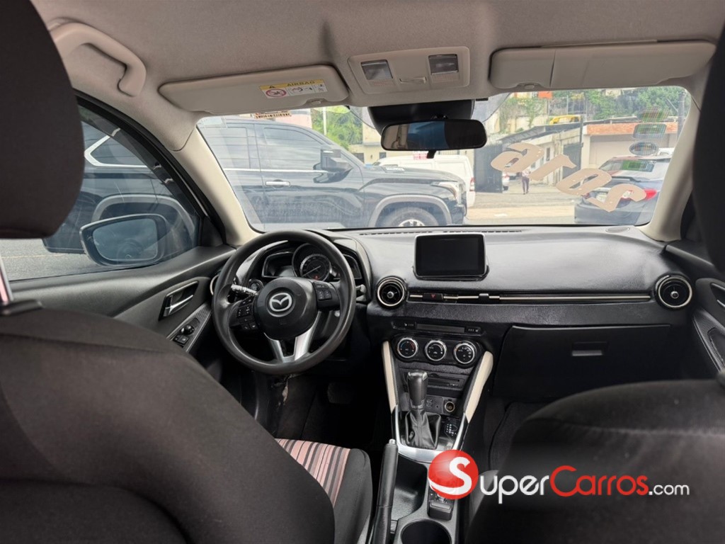 2016 Mazda Demio — foto 9 / 11