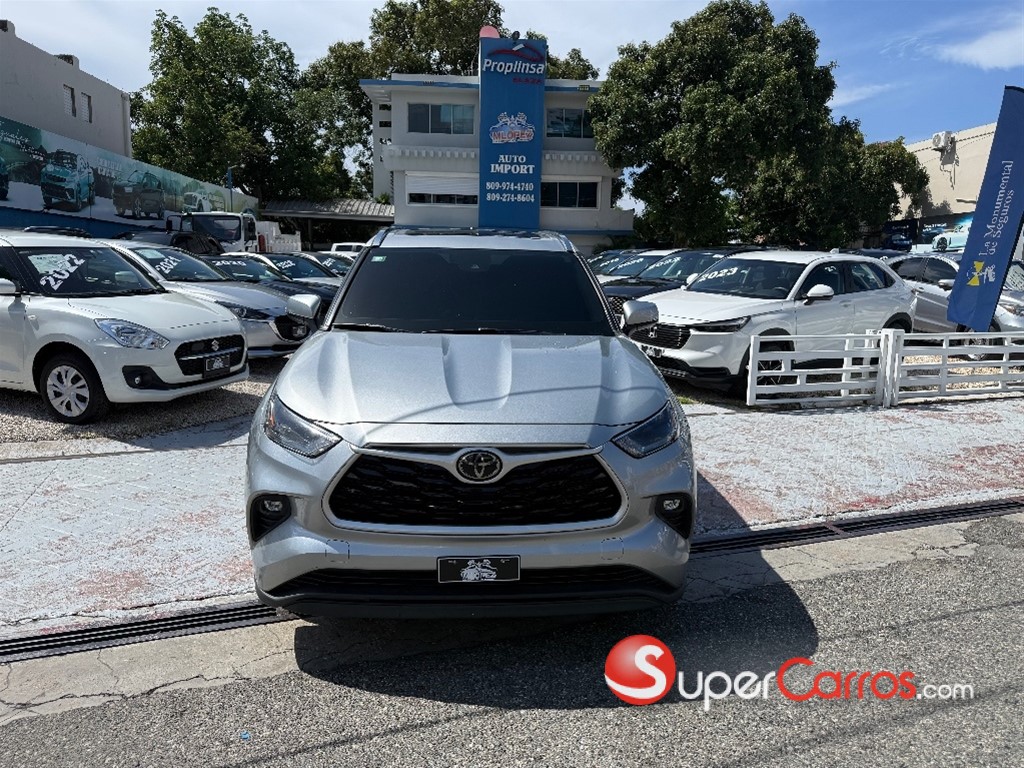 2021 Toyota Highlander Hybrid XLE