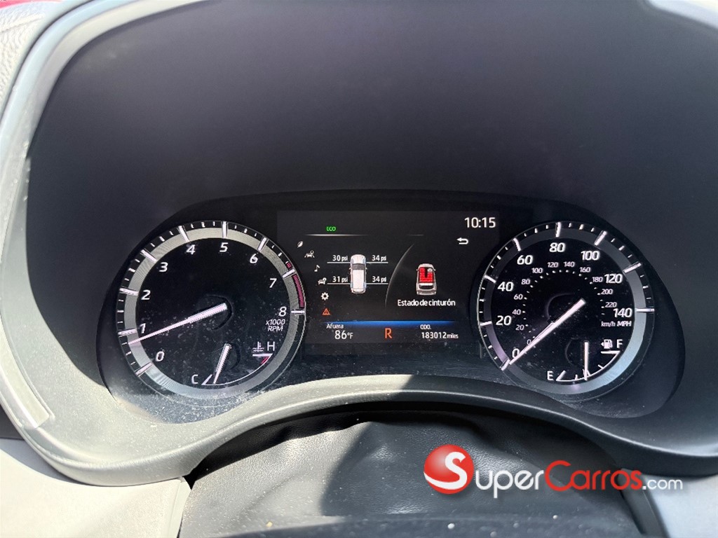 2021 Toyota Highlander Hybrid XLE — foto 10 / 12
