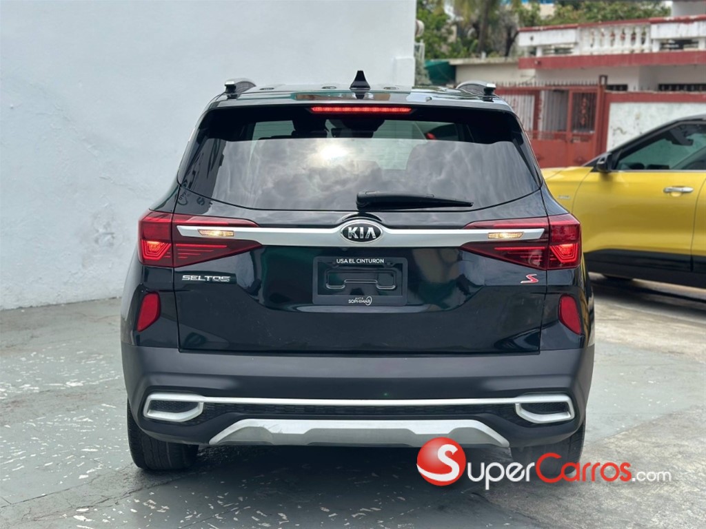 2021 Kia Seltos S — foto 8 / 12