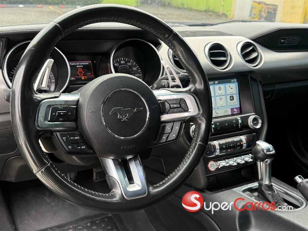 2020 Ford Mustang GT — foto 11 / 12