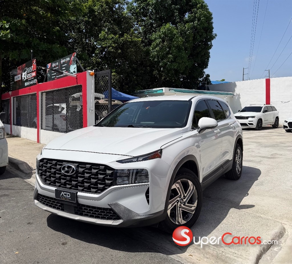 2022 Hyundai Santa Fe SE