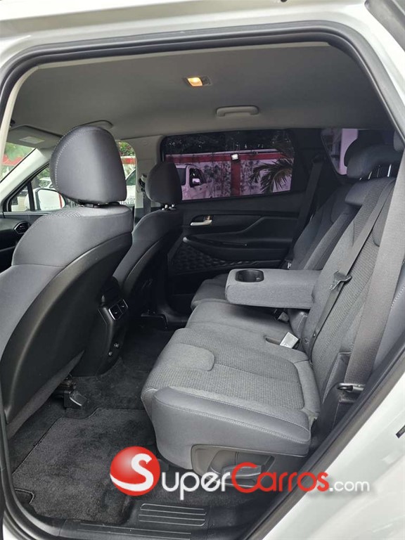 2022 Hyundai Santa Fe SE — foto 7 / 11