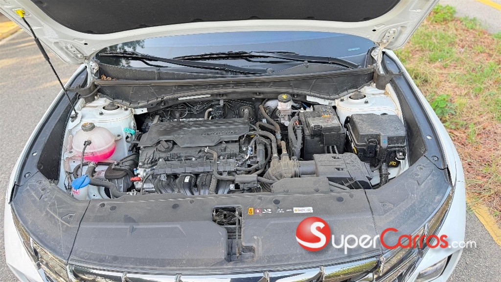 2025 Hyundai Tucson Sport — foto 9 / 10