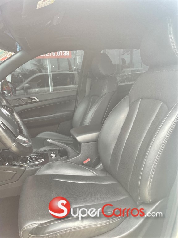 2020 SsangYong Rexton Sport — foto 9 / 10