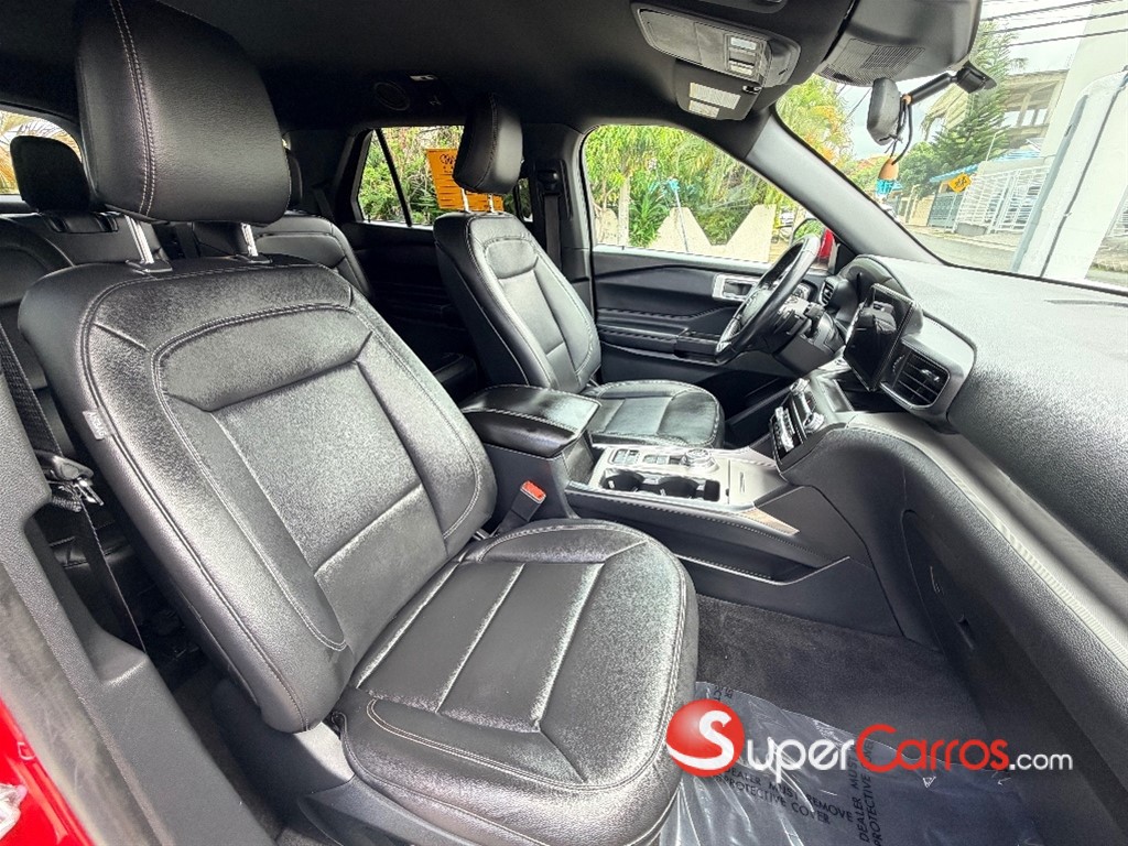 2020 Ford Explorer XLT — foto 11 / 12