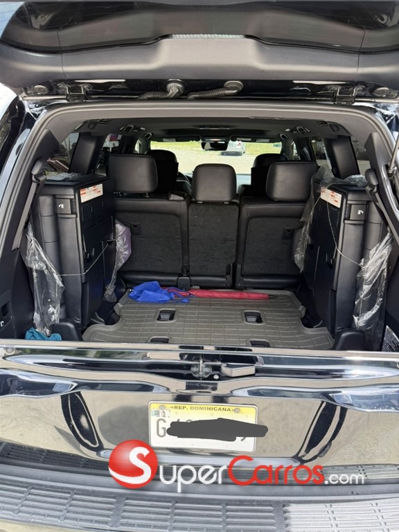 2018 Toyota Land Cruiser VXR — foto 6 / 10