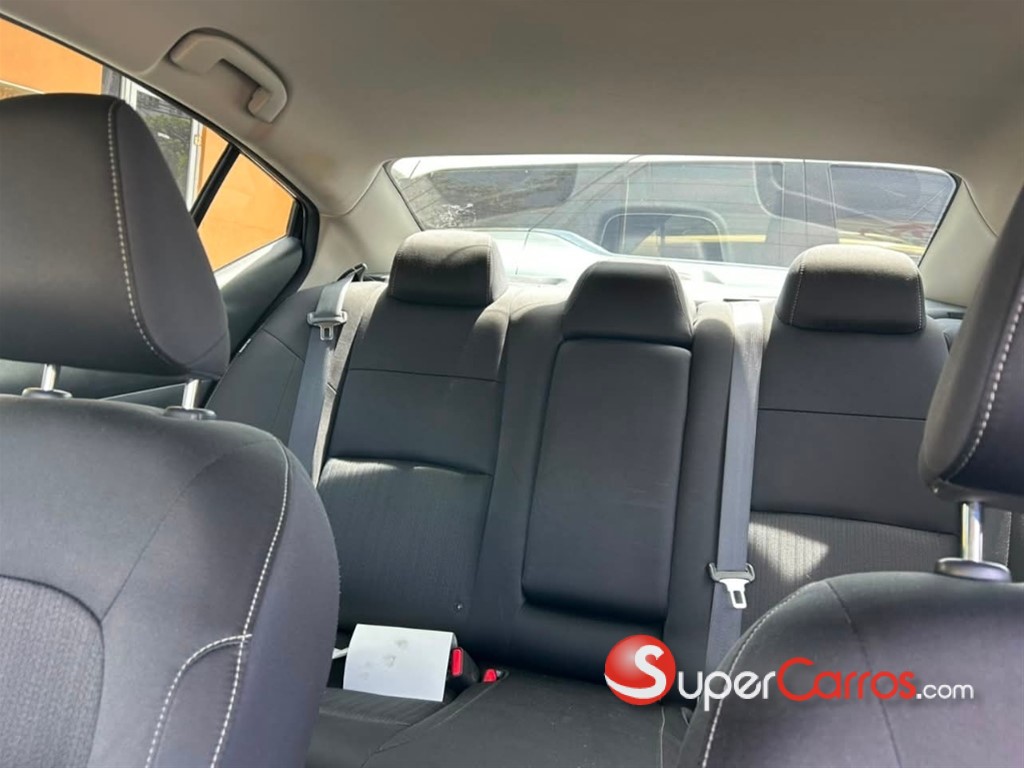 2020 Nissan Altima S — foto 8 / 8