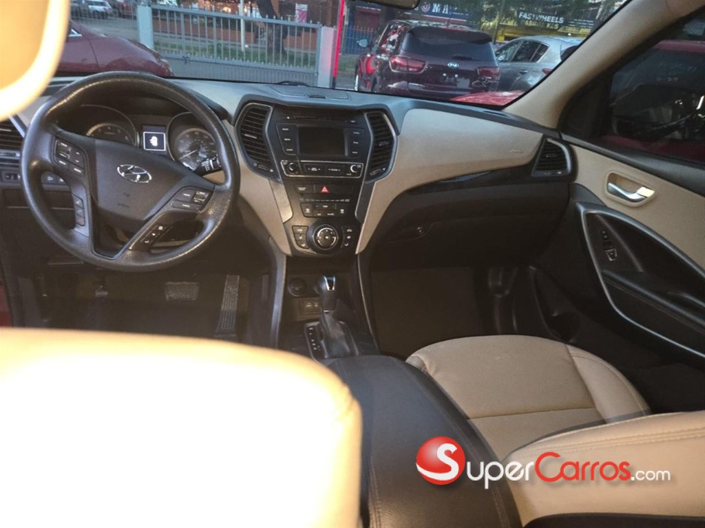 2018 Hyundai Santa Fe — foto 2 / 9