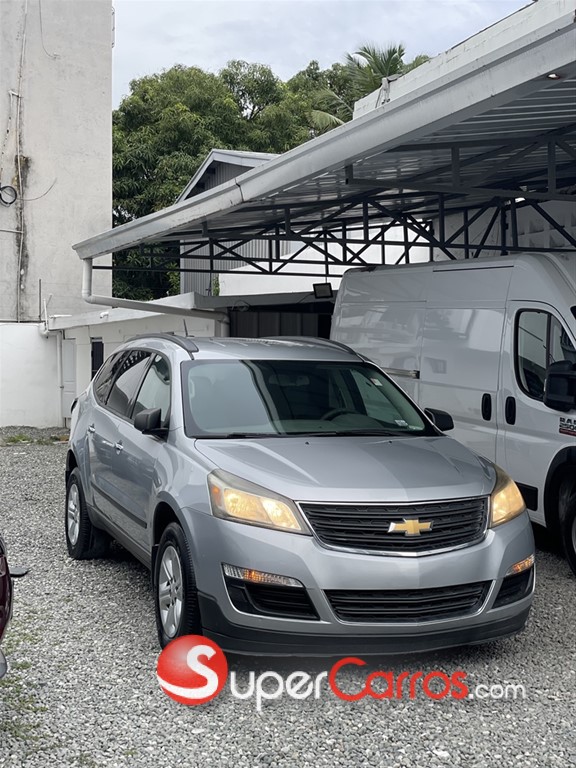 2017 Chevrolet Traverse LT — foto 3 / 11