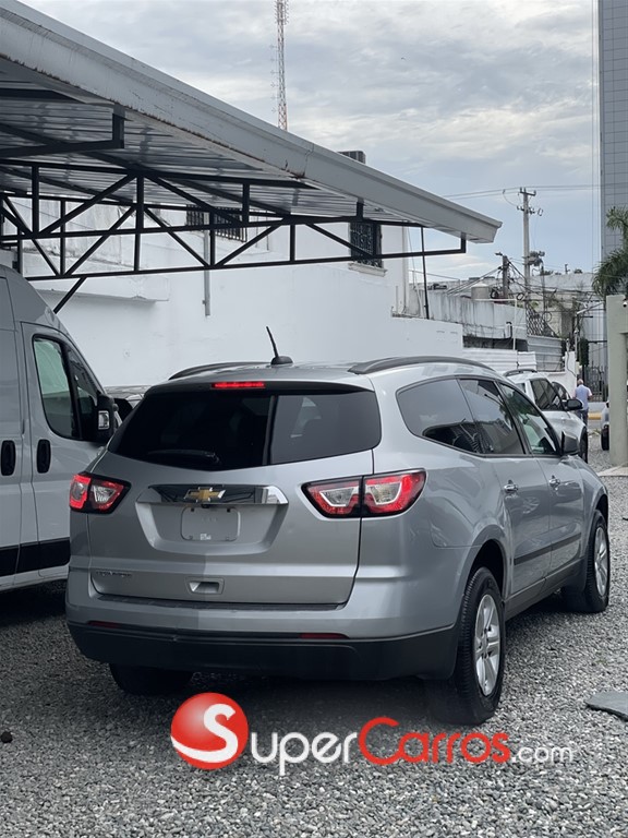 2017 Chevrolet Traverse LT — foto 4 / 11