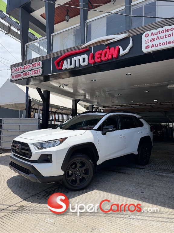2021 Toyota RAV4 TRD — foto 2 / 12
