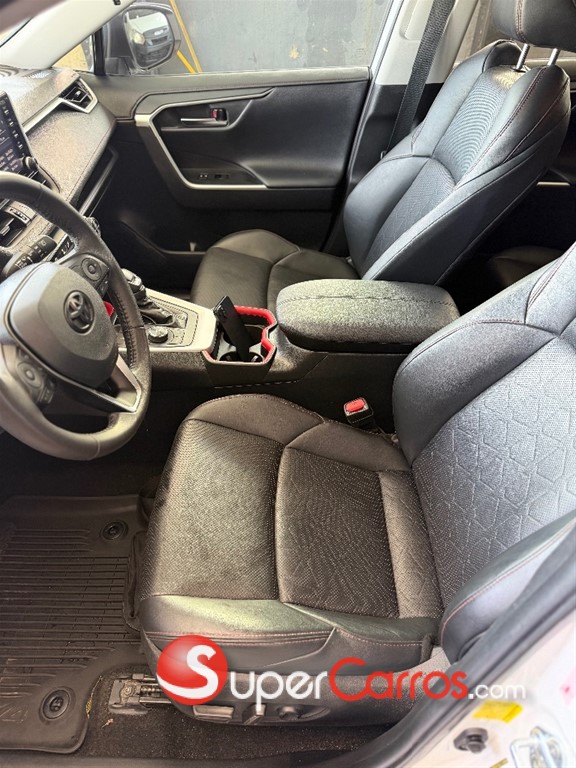 2021 Toyota RAV4 TRD — foto 6 / 12