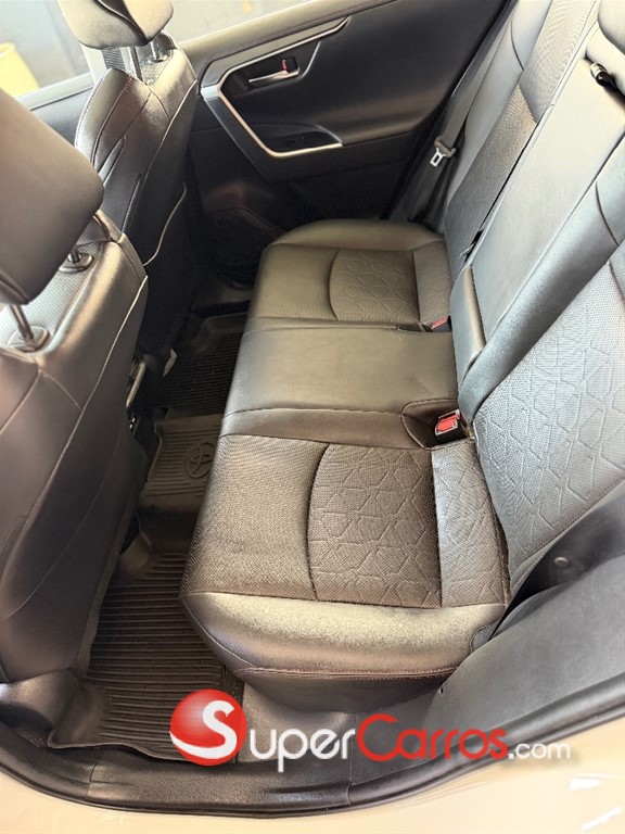 2021 Toyota RAV4 TRD — foto 8 / 12