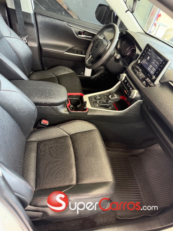 2021 Toyota RAV4 TRD — foto 10 / 12