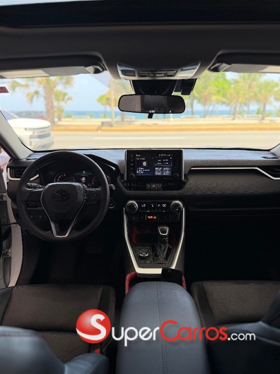 2021 Toyota RAV4 TRD — foto 11 / 12