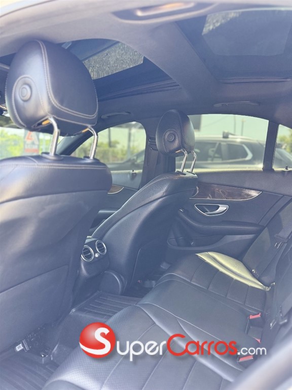 2019 Mercedes-Benz Clase C 300 4 Matic — foto 9 / 9