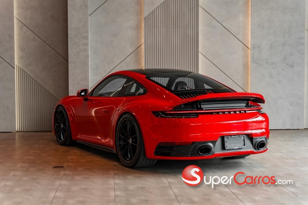 2021 Porsche 911 Carrera 4 S — foto 3 / 9