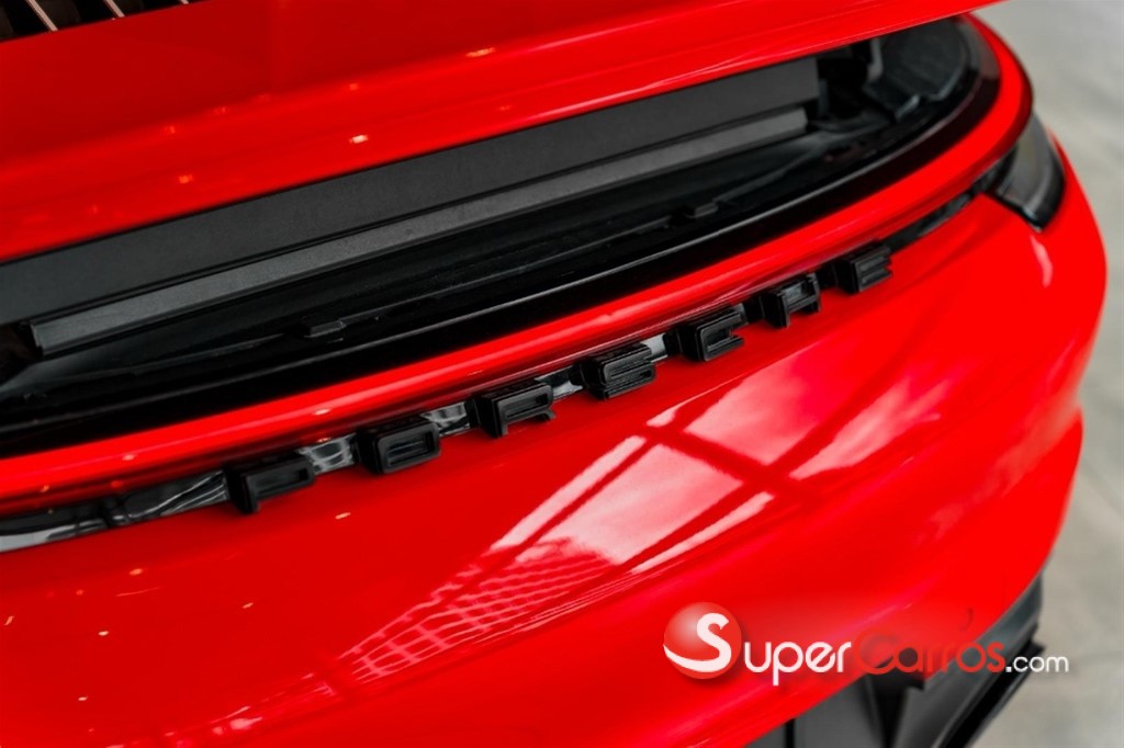 2021 Porsche 911 Carrera 4 S — foto 4 / 9