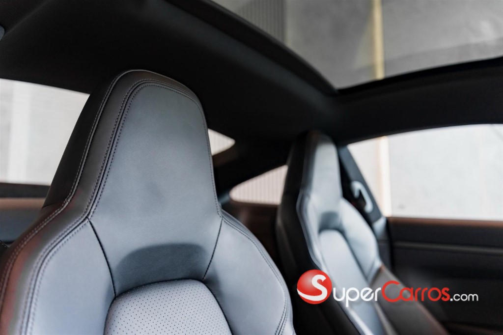2021 Porsche 911 Carrera 4 S — foto 9 / 9