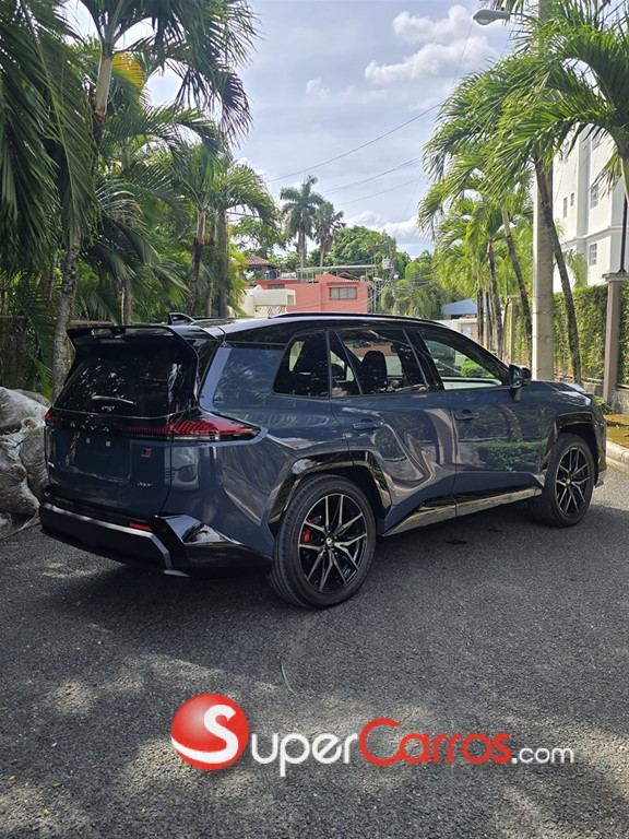 2027 Toyota RAV4 GR Sport — foto 3 / 8
