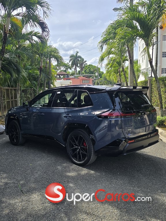 2027 Toyota RAV4 GR Sport — foto 4 / 8
