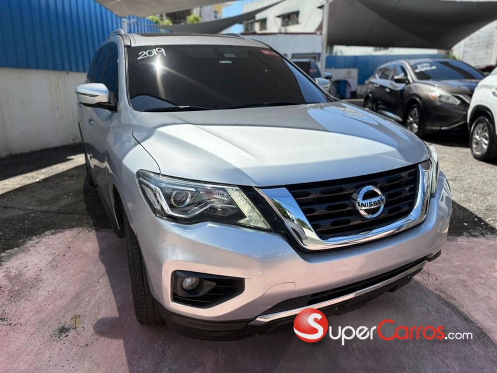 2019 Nissan Pathfinder Limited — foto 2 / 10