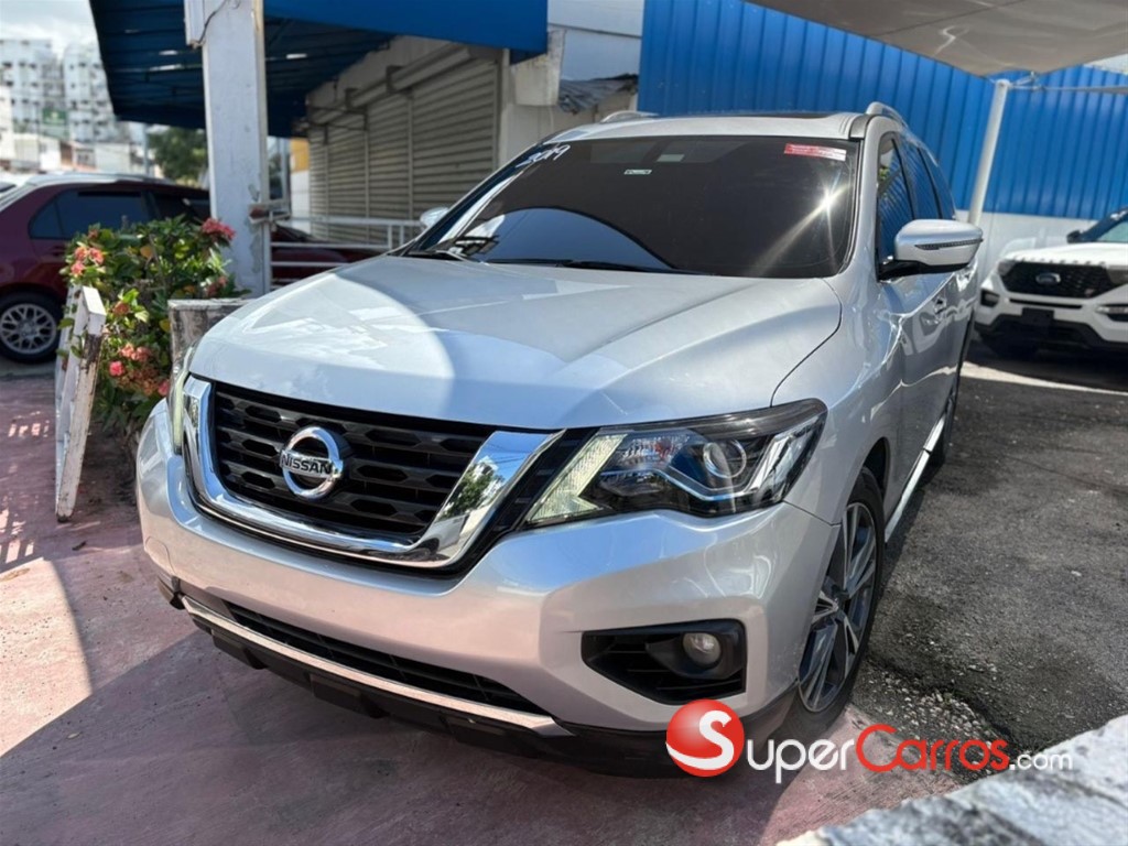2019 Nissan Pathfinder Limited — foto 3 / 10